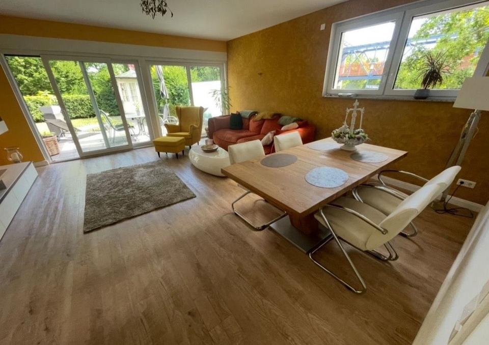 Thumbnail-Direkter Elbblick!