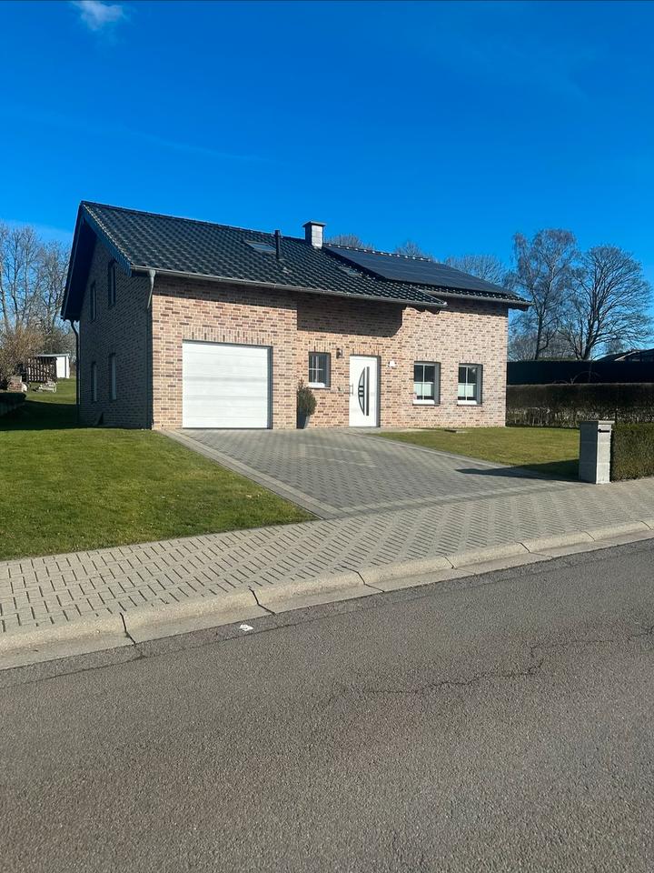 Thumbnail-Gepflegtes Einfamilienhaus mit großem Garten in Kelmis