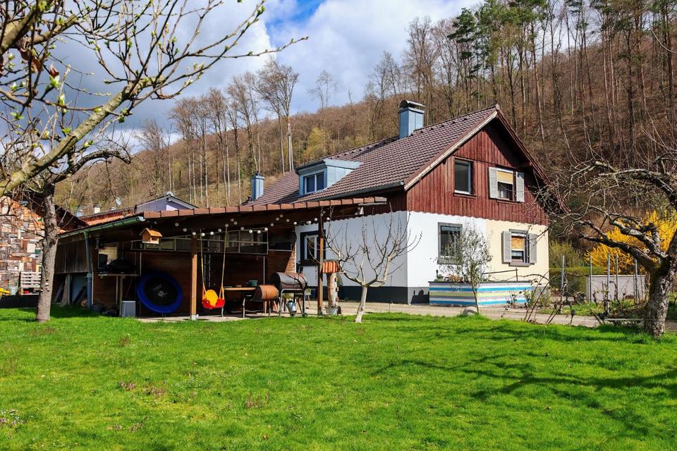 Thumbnail-Stadtnah wohnen,ländlich leben-Doppelhaushälfte mit großem Garten