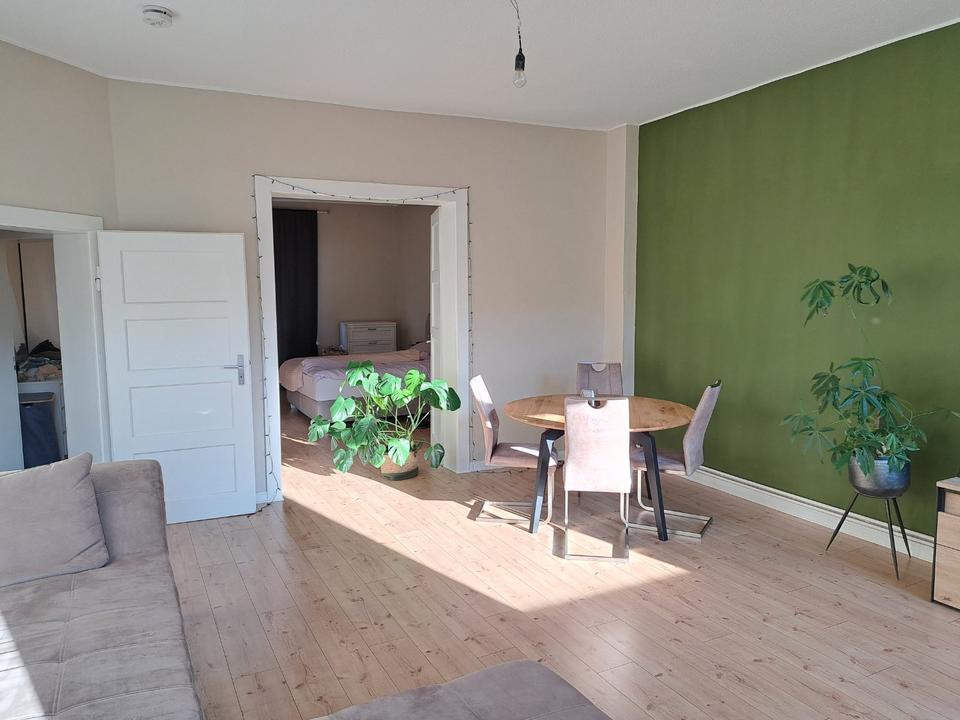 Thumbnail-ANFRAGESTOPP - Zentrale 4-Zimmer Wohnung