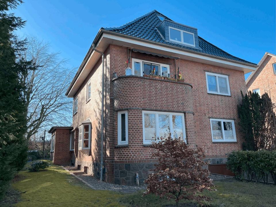 Thumbnail-Familienvilla oder solides Mietwohnhaus, Angebot bis 26.05.26