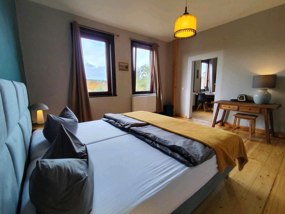 Thumbnail-Möblierte Wohnung zur Zwischenmiete in Weimar – direkt am Park