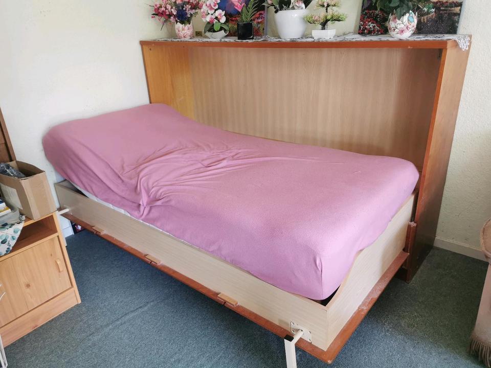 Thumbnail-Vermiete eine 1 Zimmerwohnung in Buckow