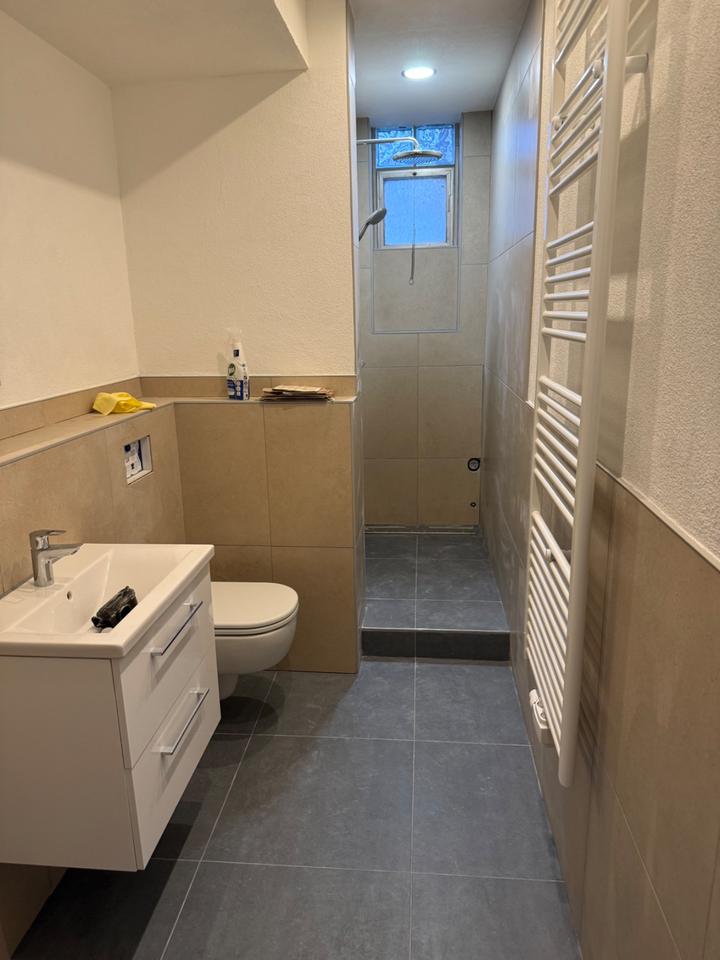 Thumbnail-ERSTBEZUG NACH KOMPLETTSANIERUNG