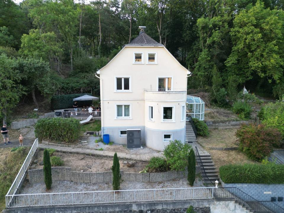 Thumbnail-Modernisierte Wohnung (ca. 95 m²) in schöner Lage