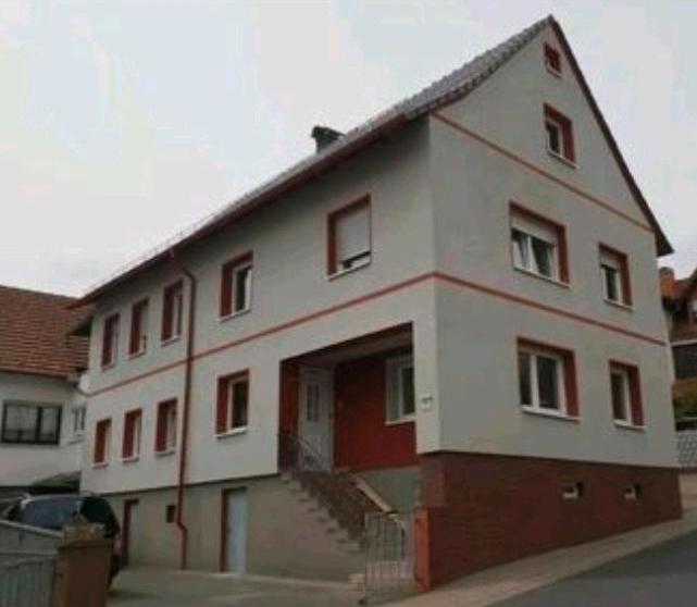 Thumbnail-schöne große Wohnung in Geiselbach ab sofort frei