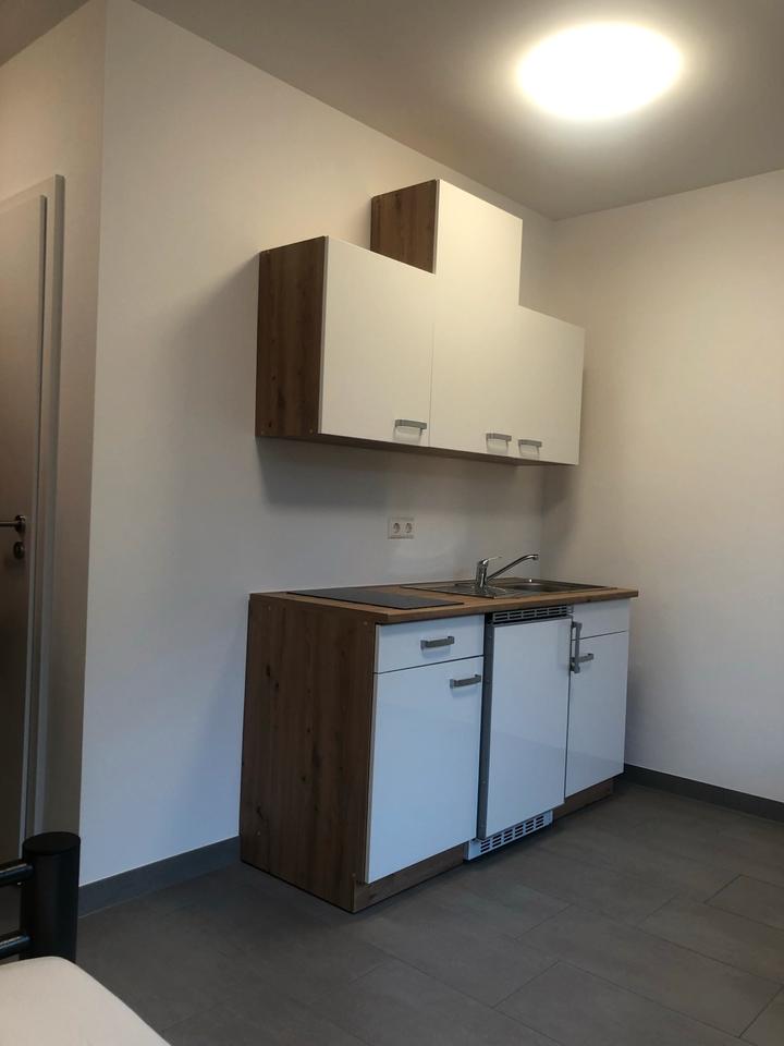 Thumbnail-1 Zimmer Apartment für Schüler Pendlerin