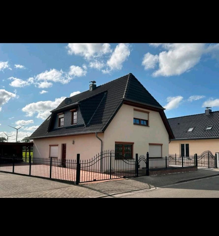 Thumbnail-Kernsaniertes Einfamilienhaus zum Mietkauf angeboten