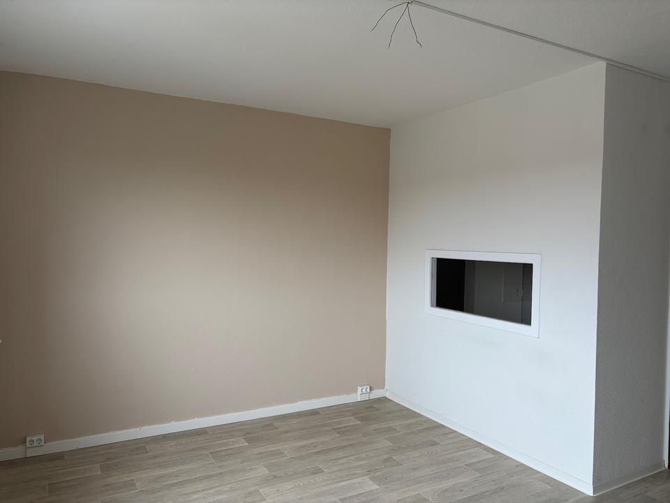 Thumbnail-3- Zimmer Wohnung wartet auf Ihren Einzug