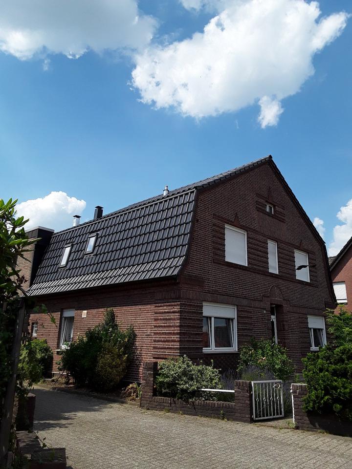 Thumbnail-Zweifamilien Haus