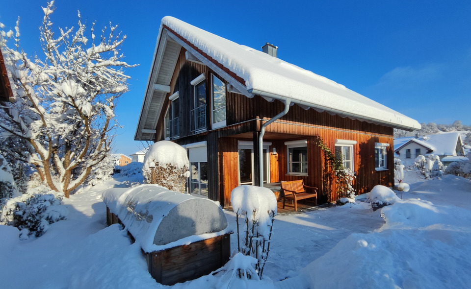 Thumbnail-Öko-Holzhaus im Wintermodus – Top gepflegt, Sofortbezug
