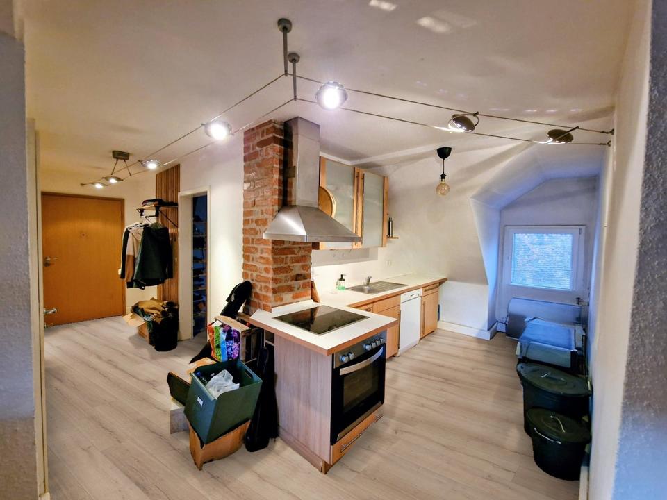 Thumbnail-Erstbezug nach Renovierung: Vesteblick-Dachgeschoß,Nähe Bf.Coburg