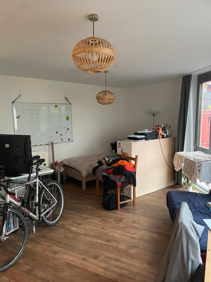 Thumbnail-Sonnige Einzimmerwohnung in der Neustadt zur Übernahme