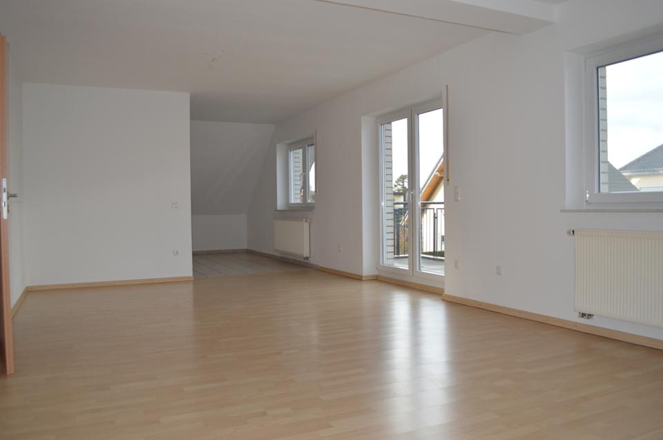 Thumbnail-6-Zimmer Maisonette Wohnung, 172 m² Wohnfläche in Bad Lippspringe! Bezugsfrei ab 1.8.2026
