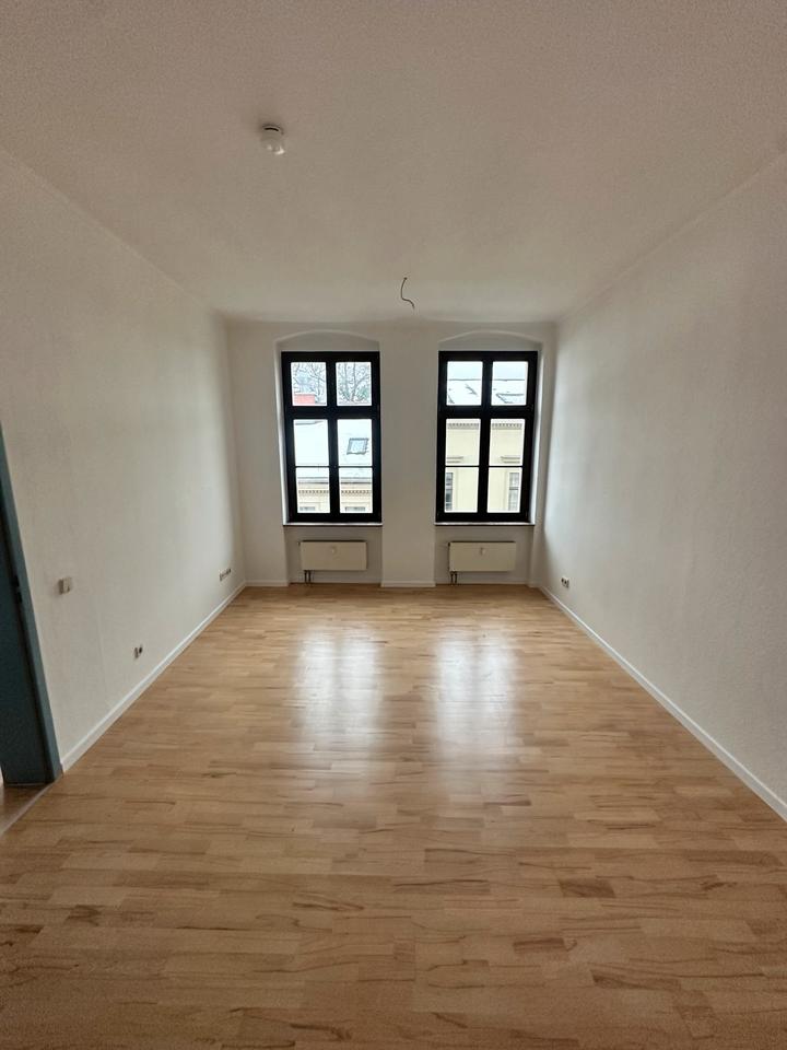 Thumbnail-Teilsanierte 2-Zimmer Wohnung inkl. Einbauküche direkt neben Uni