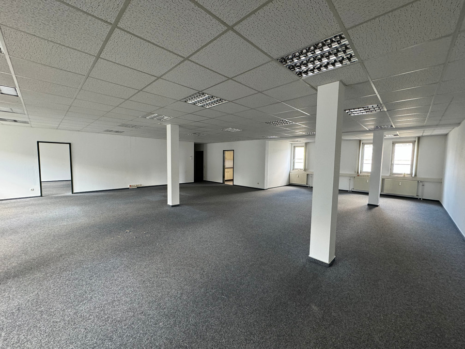 Thumbnail-Attraktive Büro- und Praxisfläche im Zentrum von Zweibrücken!
