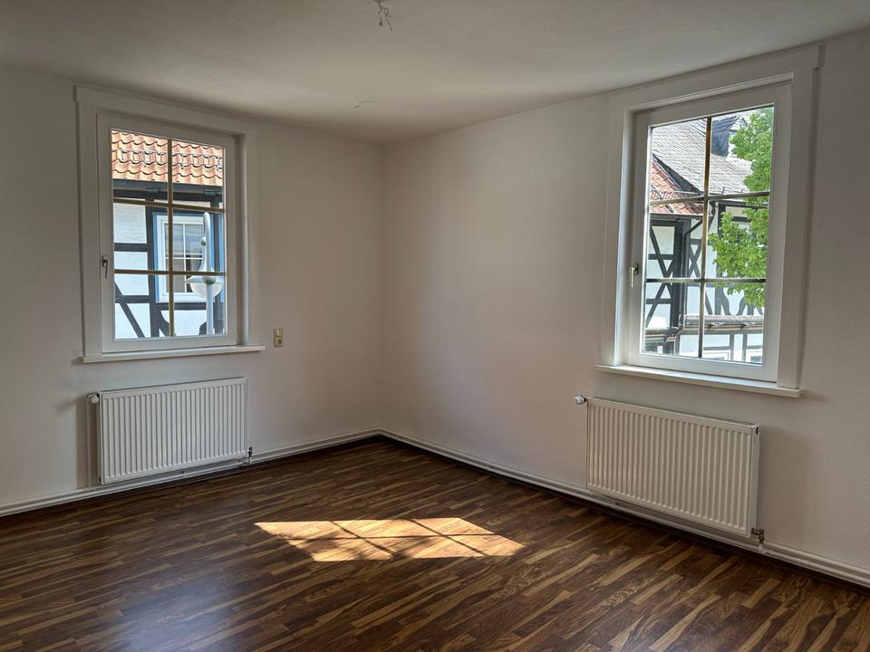 Thumbnail-helle 3-Zimmer Wohnung + EBK + kernsaniertes Bad