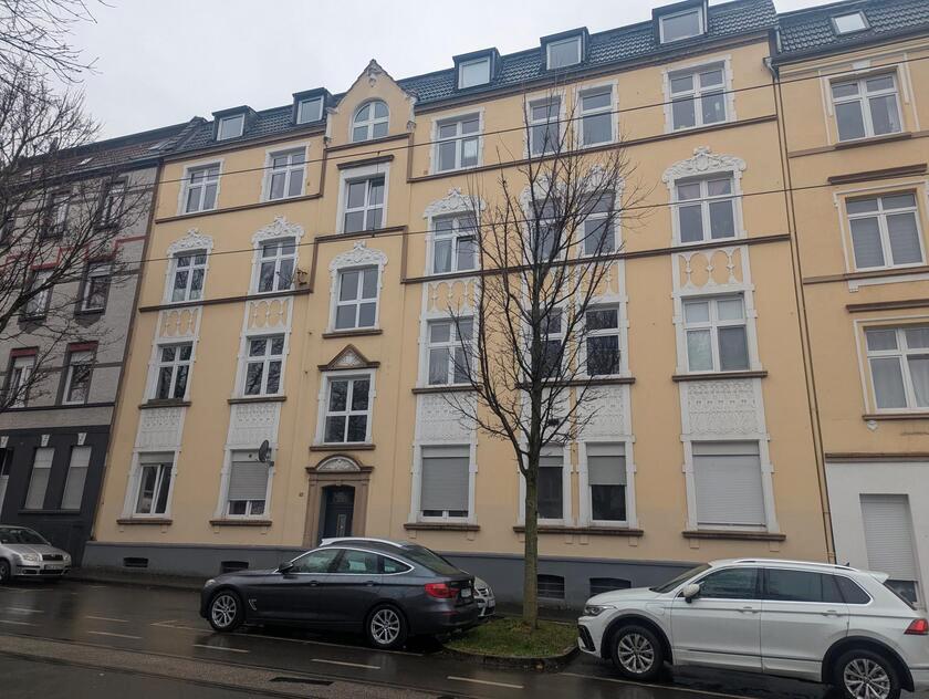 Thumbnail-Moderne und helle 4,5-Zimmer-Wohnung mit zwei Bädern
