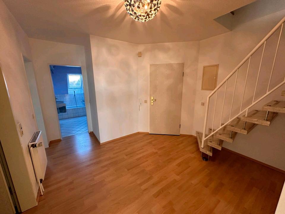 Thumbnail-Schöne Maisonette-Wohnung in Rastede zu vermieten