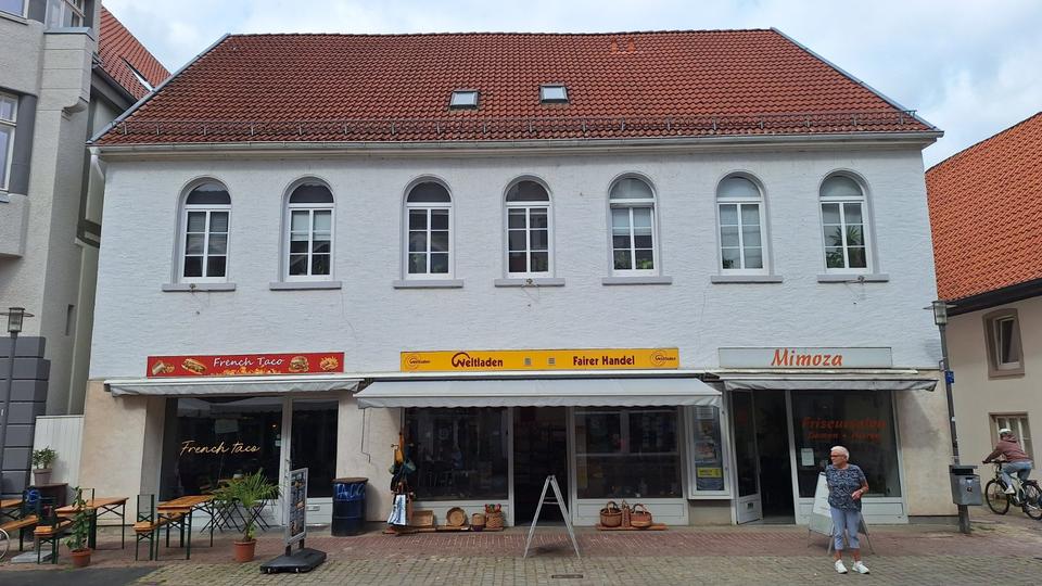 Thumbnail-Wohn-Geschäftshaus in Ostwestfalen-Lippe