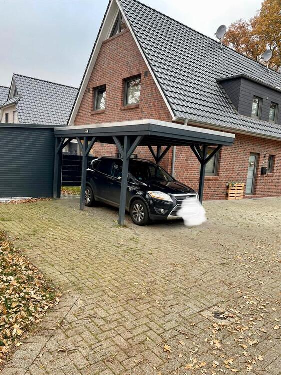 Thumbnail-Doppelhaushälfte, Carport, Garten, Badewanne, Dusche