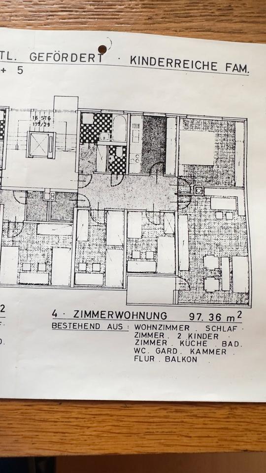 Thumbnail-Helle 4 Zimmer Wohnung mit Fußbodenheizung, Balkon, Garage