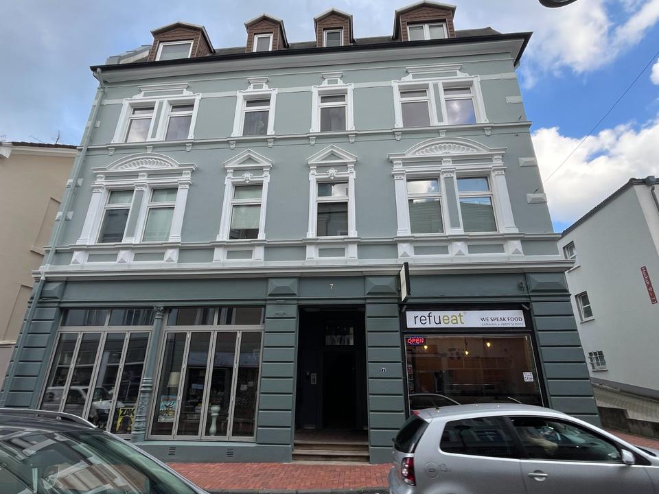 Thumbnail-Altbaucharme im Stuckgebäude