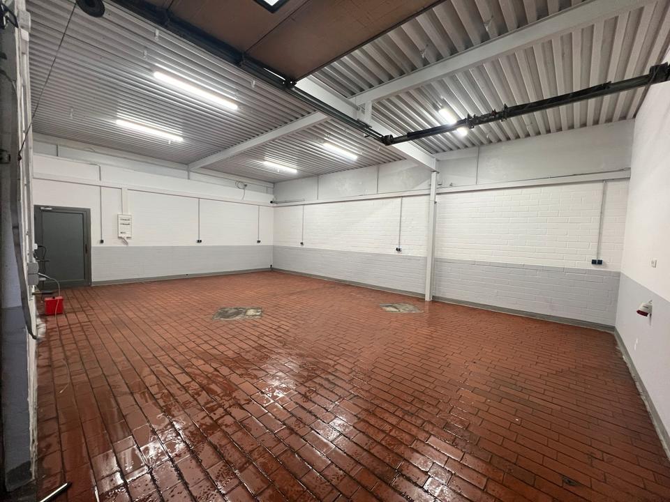 Thumbnail-Gewerbliche Lagerhalle