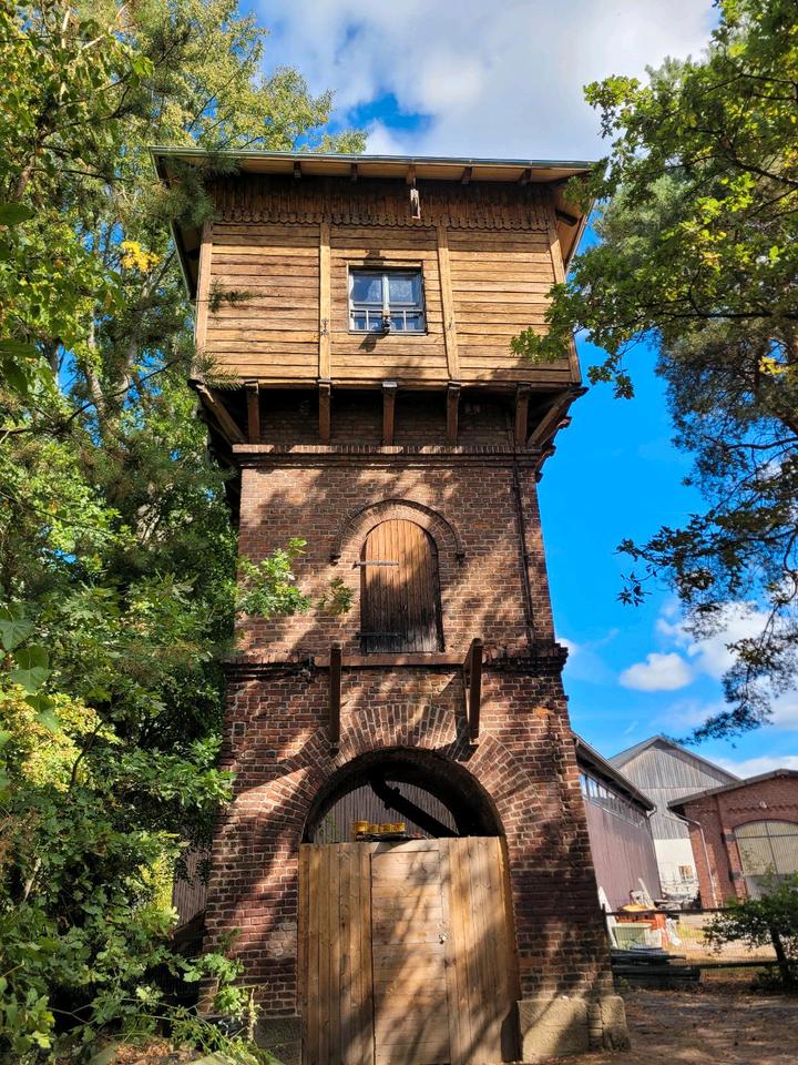 Thumbnail-Wasserturm mit Grundstück
