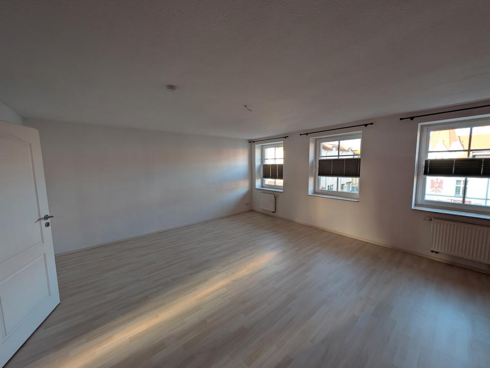 Thumbnail-Großzügige 2 Raum Mietwohnung 85qm Rathenow