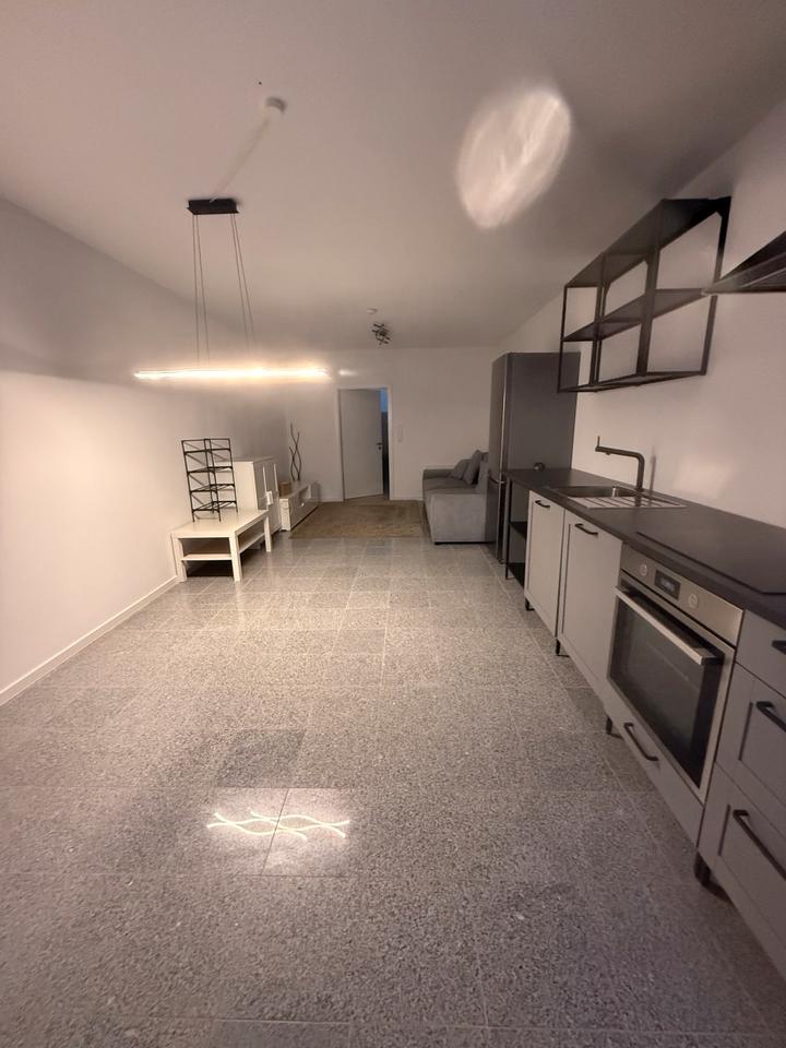 Thumbnail-Souterrain Wohnung Nähe Bahnhof