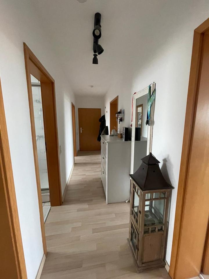 Thumbnail-3-Zimmer-Wohnung mit Balkon, Küche Neu, Bad Neu– 76 m²