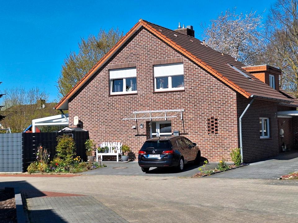 Thumbnail-Modernisiertes Halbhaus mit Wintergarten in beliebter Wohnlage