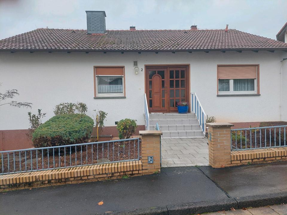 Thumbnail-Einfamilienhaus mit Einliegerwohnung