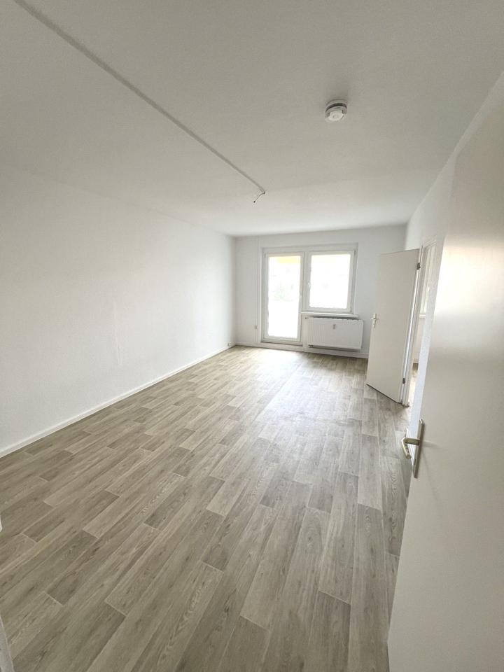 Thumbnail-2-Zimmer-Wohnung mit Balkon und Teleheizung in Borna