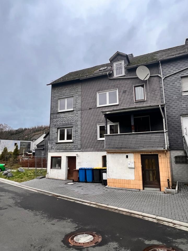 Thumbnail-Mehrfamilienhaus mit 4 Wohneinheiten zu verkaufen