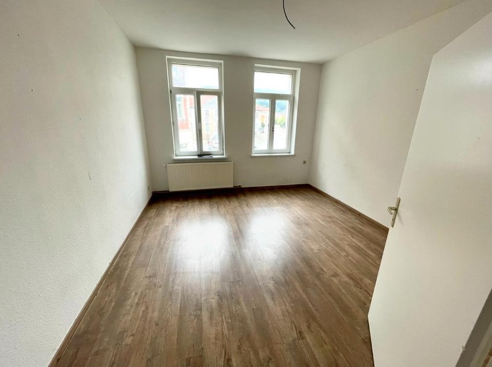 Thumbnail-Helle 3-Zi-Altbauwohnung (94 m²) in Bleicherode • sofort