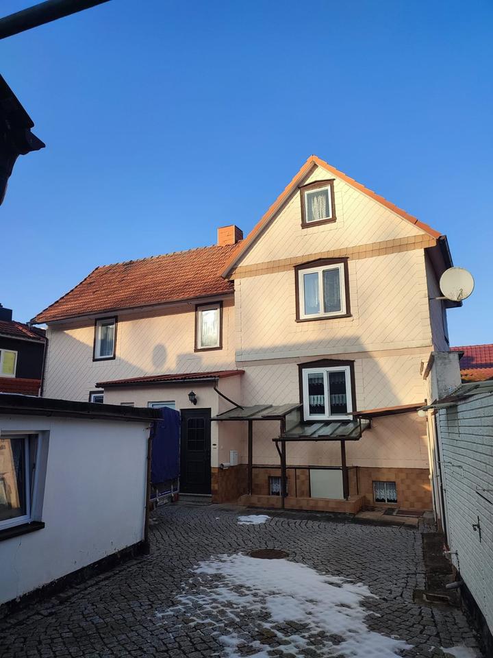 Thumbnail-Sanierungsbedürftiges Einfamilienhaus in Panoramalage