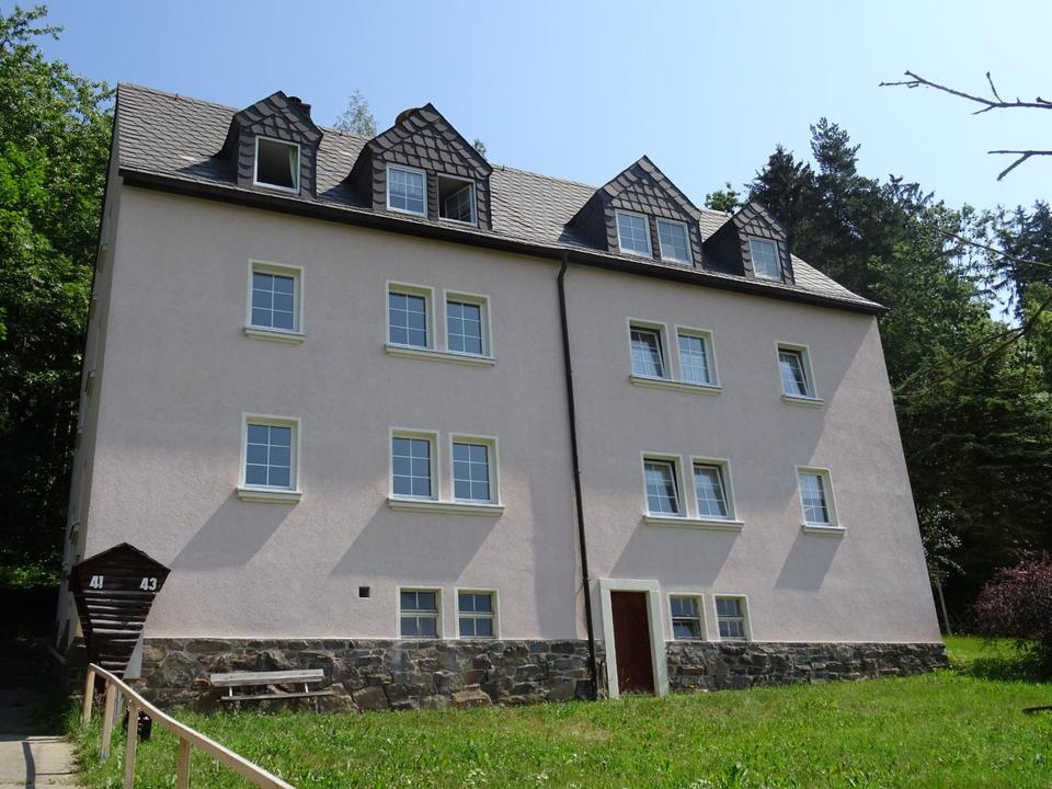 Thumbnail-2 Raumwohnung in ruhiger, grüner Lage im Dachgeschoss