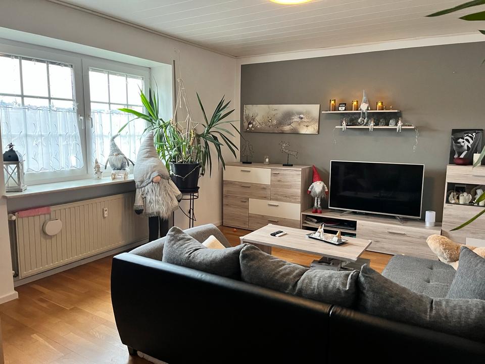 Thumbnail-2ZKB - schöne, helle Wohnung in Niederauerbach 70 qm ab 01.02.26