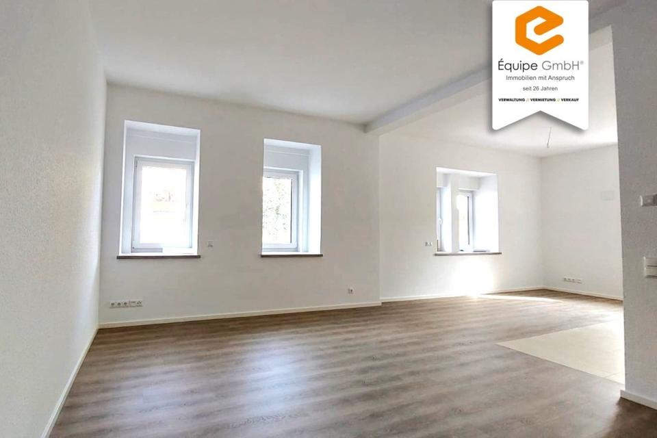 Thumbnail-Moderne 3-Raumwohnung mit Balkon in saniertem Mehrfamilienhaus wartet auf Sie!