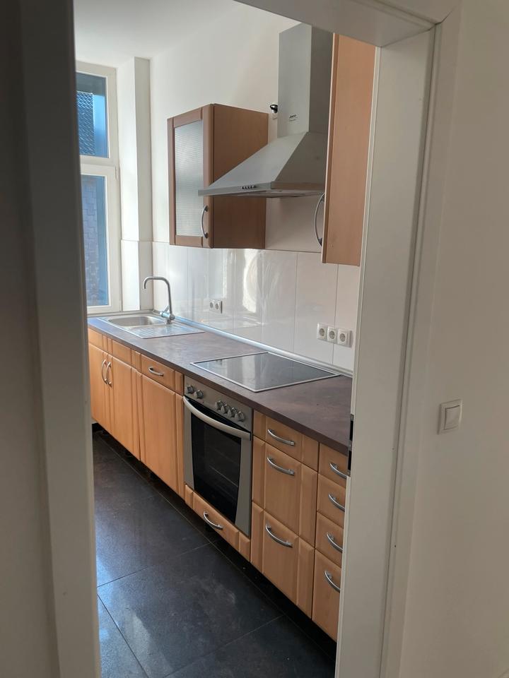 Thumbnail-2 Zimmer Wohnung + Bad + Küche in Wuppertal Langerfeld