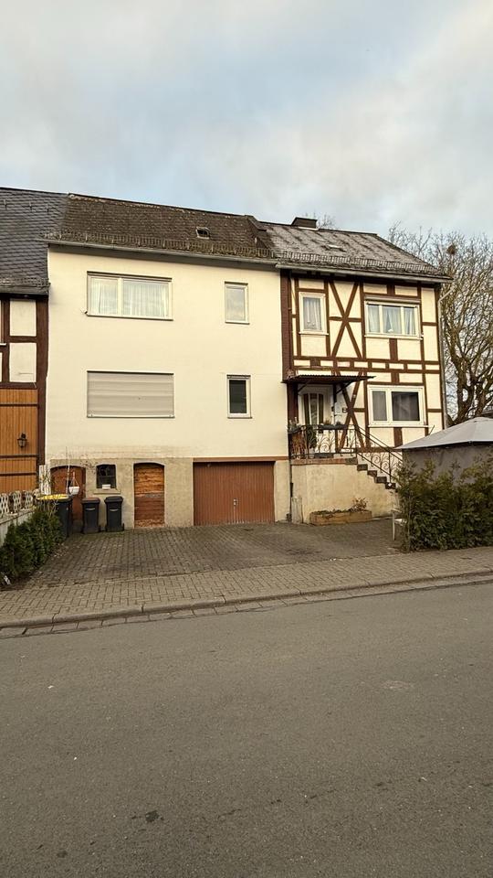 Thumbnail-Haus mit zwei Wohneinheiten in Donsbach