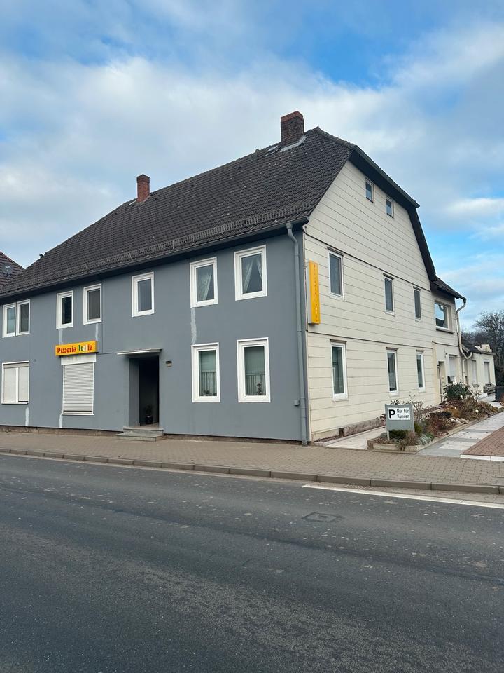 Thumbnail-6-Zimmer-Wohnung mit Garten in Halle - 167 m' Wohnfläche