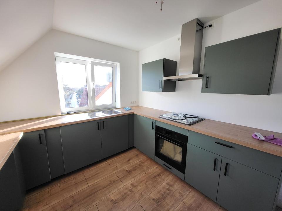 Thumbnail-97qm 4-Zimmer-Wohnung direkt am Bahnhof Hemelingen