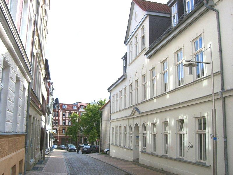 Thumbnail-1 Zimmer-Wohnung mit Parkett in der Schelfstadt zu mieten!