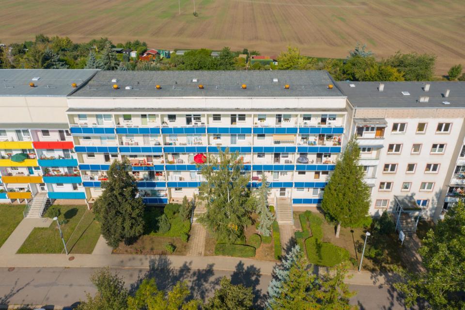 Thumbnail-2 Raum-Wohnung mit Balkon Wohnberechtigungsschein notwendig