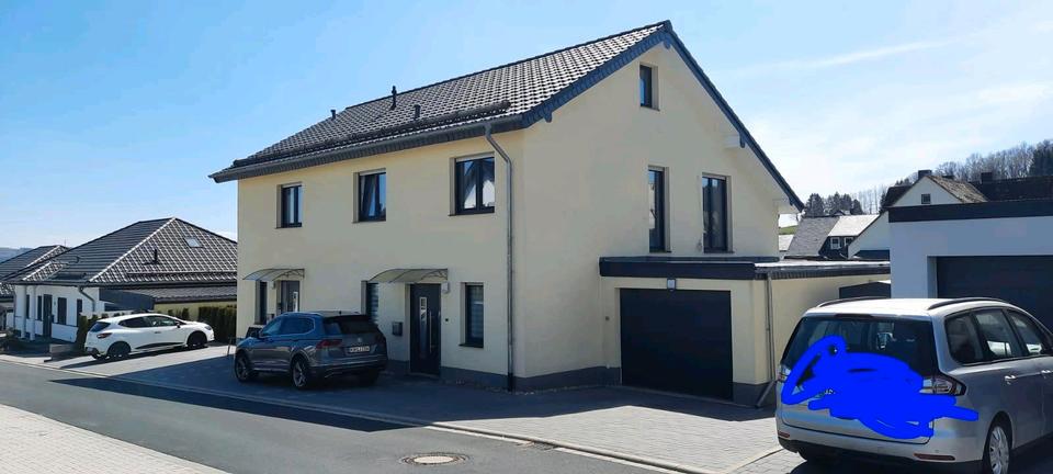 Thumbnail-Haus mit Einliegerwohnung zu verkaufen