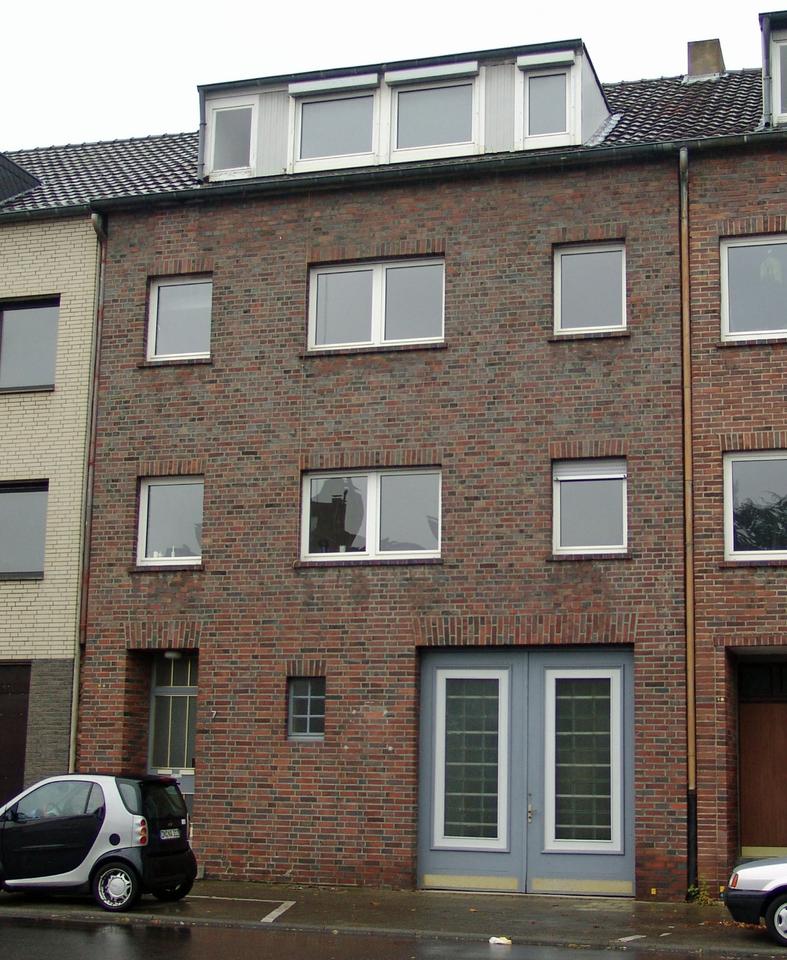 Thumbnail-möblierte 2 ZKDB-Wohnung mit Balkon in Düren