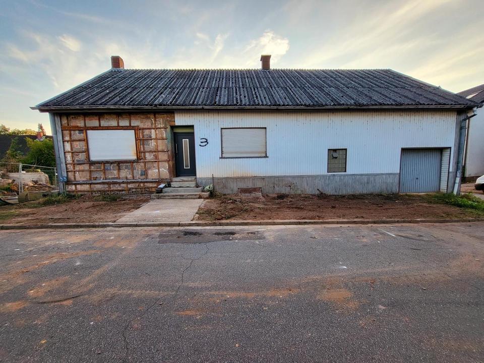 Thumbnail-Einfamilienhaus mit viel Potenzial ,ruhige Lage Ortsteil BLK